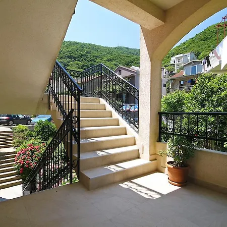 Apartments Raicevic Budva Exterior photo